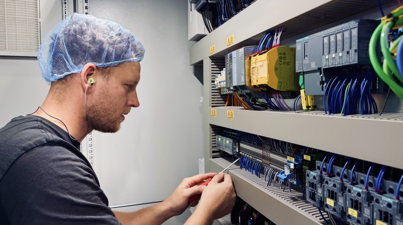 Retrofit Steuerungsschrank – Bild 1 von 1
